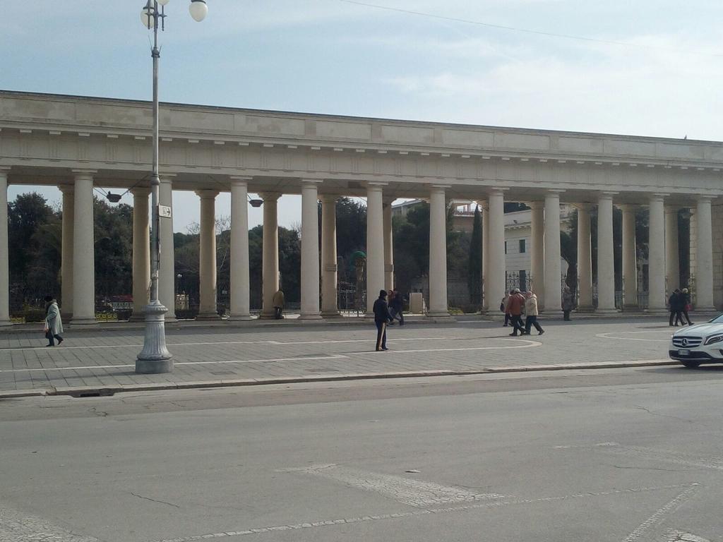 Centro Storico Hotel Foggia Buitenkant foto