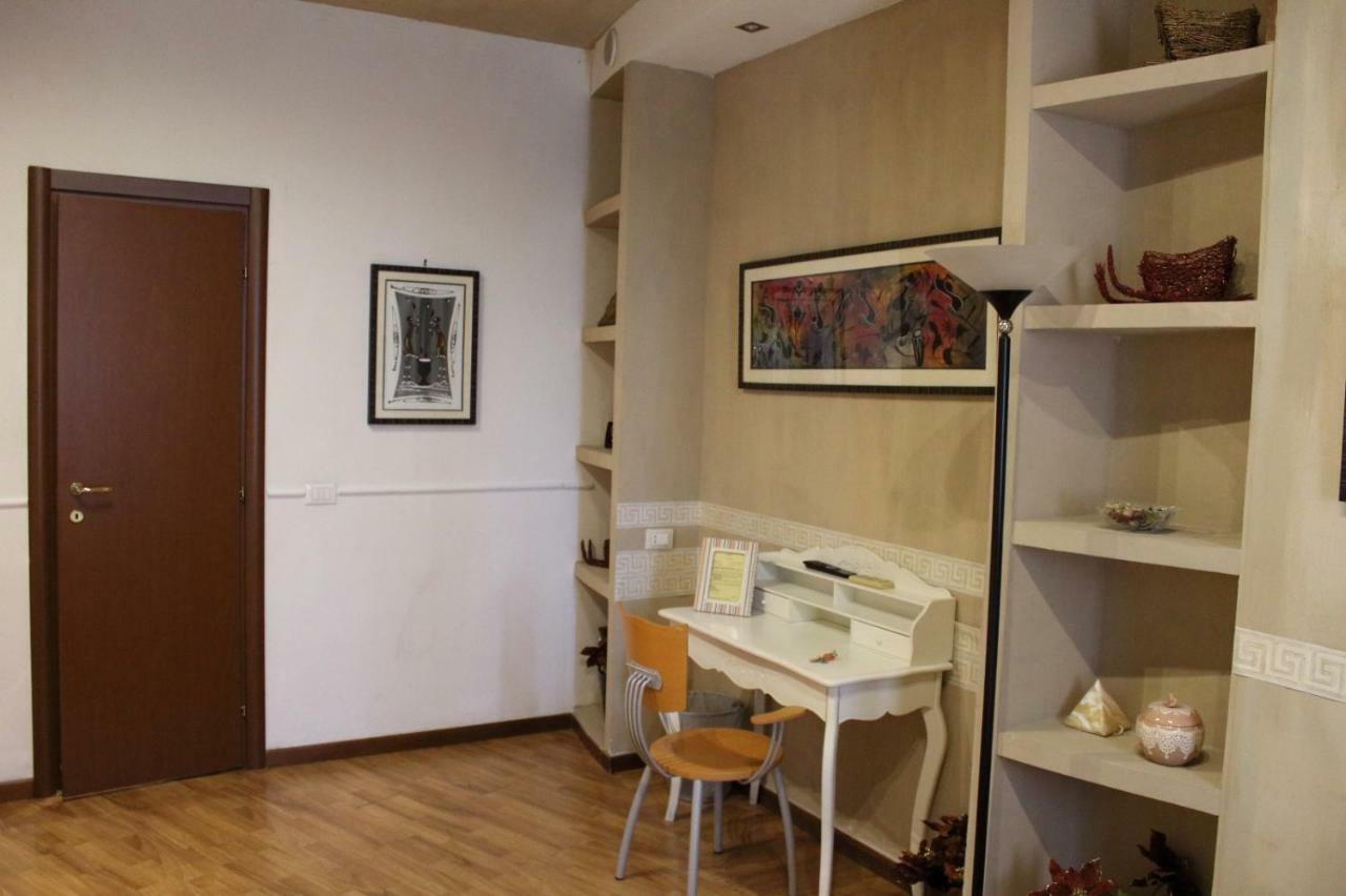 Centro Storico Hotel Foggia Buitenkant foto